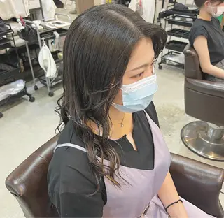 セミロング 切りっぱなしボブ 👩🏼ミニボブのヘアスタイル