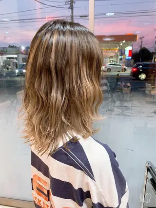 ミディアム カラー ヘアアレンジ 脱白髪染め美容師 竹内涼乃のヘアスタイル