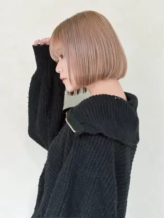 ショート カラー Inity 新谷茉璃のヘアスタイル