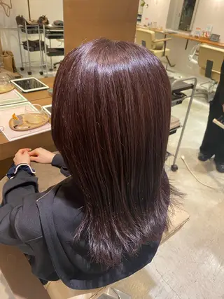 カラー dress nanamiのヘアスタイル