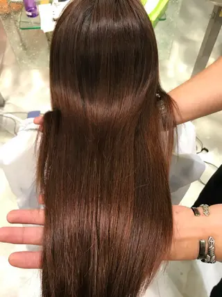 カラー ✨艶ブリーチカラー ✨四ノ宮裕己のヘアスタイル