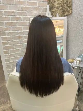 ロング パーマ 小磯 維織のヘアスタイル