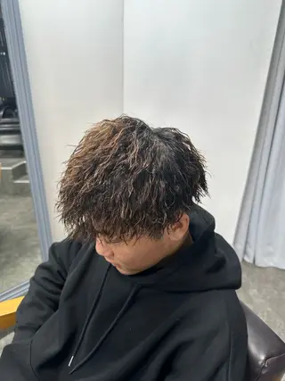 パーマ メンズ 梅田/全パーマ特化/ ケアパーマ特化/秋本のヘアスタイル