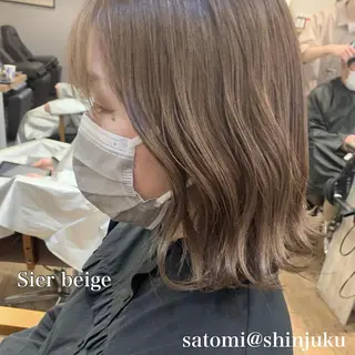ミディアム 淡色ふんわりhair 新宿satomiのヘアスタイル