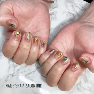 ネイル Hair salon Irie所属・與儀 知佳のネイルデザイン