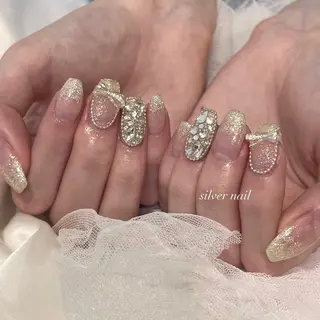 ネイル Neolive 銀座 / mioのネイルデザイン