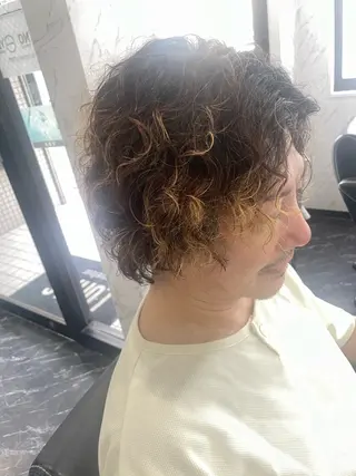 パーマ 五十嵐 満梨奈のヘアスタイル