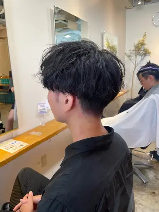 パーマ メンズ RIN／韓国ヘア レイヤーカットのヘアスタイル