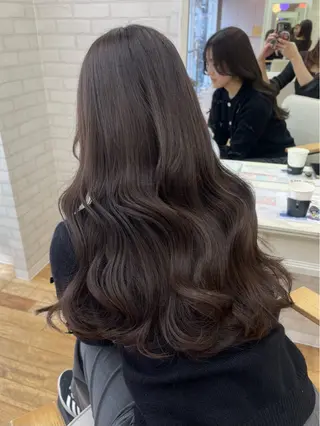 ロング カラー 韓国風/レイヤー/ 長谷七海のヘアスタイル