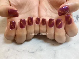 ネイル ネイルリボン 受付スタッフのネイルデザイン