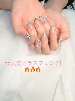 ネイル pink ladyサロン所属・べ にのネイルデザイン