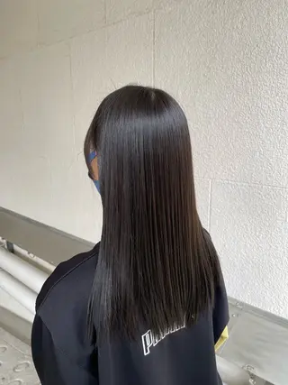 ロング luce所属・千代 夏輝のヘアスタイル