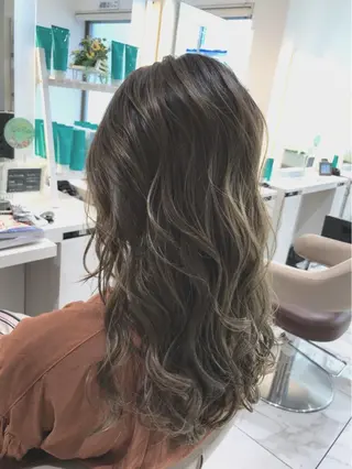 セミロング カラー 山崎俊輔/髪質改善 /バレイヤージュのヘアスタイル