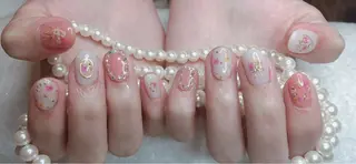 ミディアム ネイル 長さ出し専門 nynaのネイルデザイン