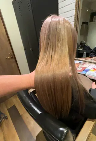 ロング hair create Conté所属・富岡 俊行のヘアスタイル