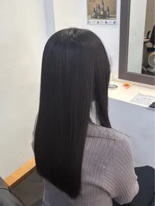 ロング 樽川 紗月のヘアスタイル