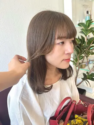 セミロング カラー ヘアアレンジ ちひろ /似合わせカラーのヘアスタイル