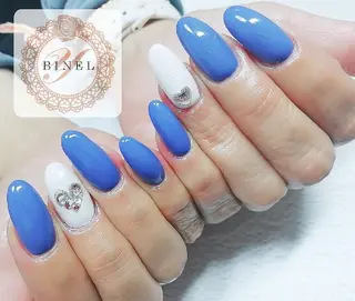 ネイル Nail Salon Y.BINELのネイルデザイン