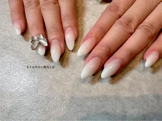 ネイル 伊藤 美里のネイルデザイン