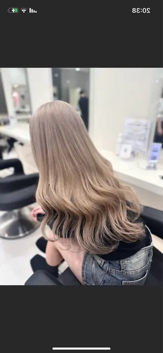 ロング 🎀淡めモテカラー WAKANA🎀のヘアスタイル