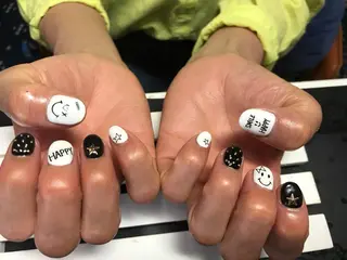 ネイル nico.nico.mark NAIL所属・小林 梓のエステ・リラクイメージ