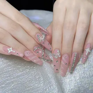 ネイル Queens マオのネイルデザイン