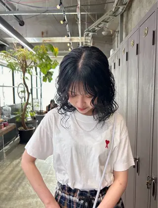 パーマ 森田遥奈/透明感カラ ー/似合わせカットのヘアスタイル