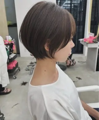 ショート 伊藤 優里のヘアスタイル