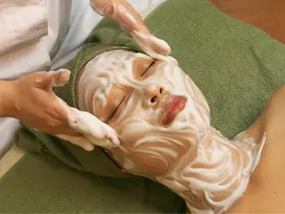 calimelo所属・calimero 美肌脱毛サロンの眉毛・アイブロウイメージ