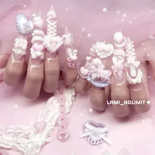 ネイル NOLIMIT.OSAKA所属・NOLIMIT LAMIのネイルデザイン