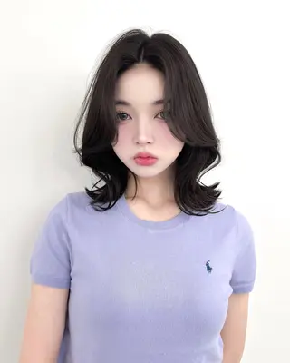 ミディアム 韓国ヘア　紗希 🦋のヘアスタイル