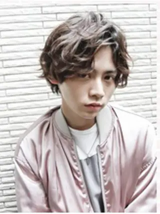 ミディアム メンズ支持率No.1 店長　石川和馬のヘアスタイル