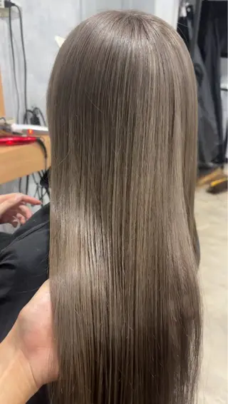 ロング カラー 🌐NATSUMI 🌐【寒色カラー】のヘアスタイル