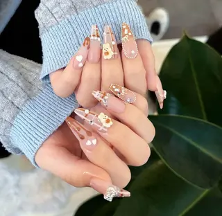 ロング Bling Salonのネイルデザイン