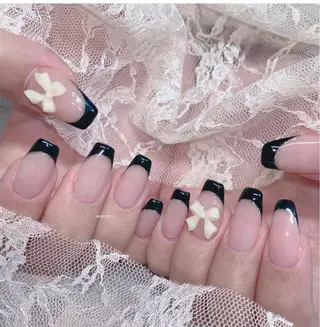 ネイル She   Nail所属・ISA_ BELLAのネイルデザイン