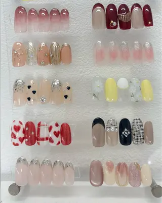 ネイル ラヴィアンローズ所属・S. kurumiのネイルデザイン