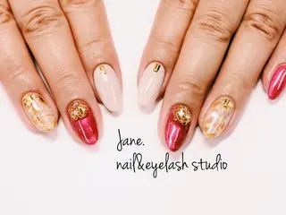 ネイル Yakko pas á pasのネイルデザイン