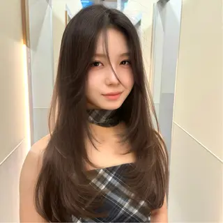 セミロング SALOWIN銀座六丁目店所属・️🫧レイヤーカット 銀座/れいか️️🫧のヘアスタイル