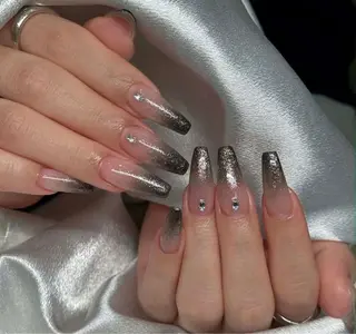 ネイル JIN 168 新大久保のネイルデザイン