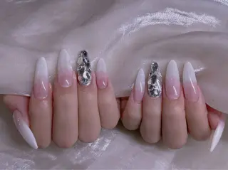 ネイル 美爪パラジェル導入店 Sunnilyのネイルデザイン