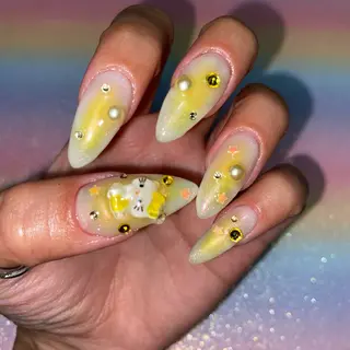 ネイル NailSalonPucci所属・mana Jr.ネイリストのネイルデザイン