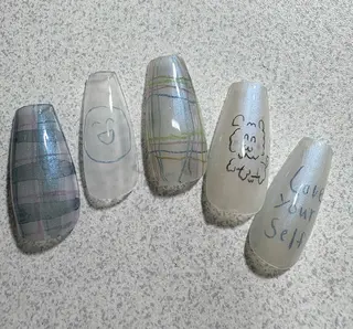 ネイル Beloved ailaのネイルデザイン