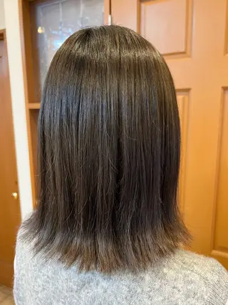 ミディアム カラー 髪質改善✨縮毛矯正 美髪担当・大西真奈のヘアスタイル
