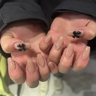 ネイル 栗田 ゆう子のネイルデザイン