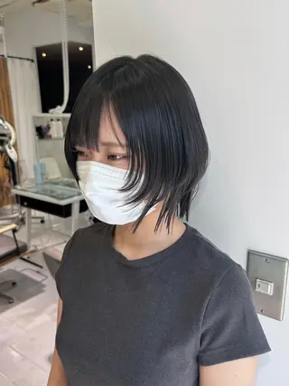 ショート レイヤーカット🐺 hina🩶のヘアスタイル