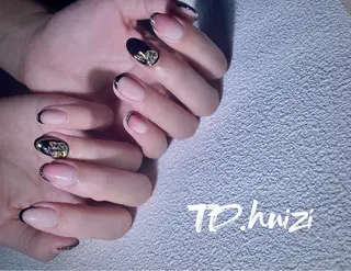 ミディアム めぐみのネイルサロン 惠のネイルデザイン