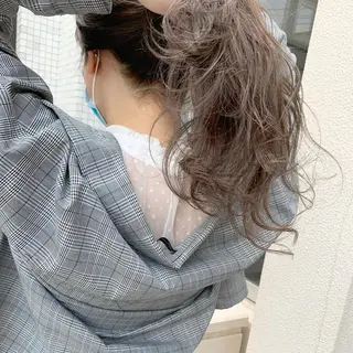 ロング カラー flocci🌙 フロクシのヘアスタイル