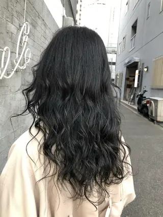 カラー ブリーチ毛矯正.髪質 改善.髪にドラマをのヘアスタイル