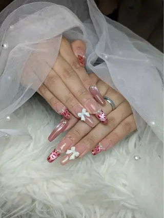 ネイル Queen Nail 柏店　クイーンネイルのネイルデザイン