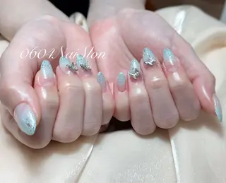 ネイル ishiro 🍂のネイルデザイン